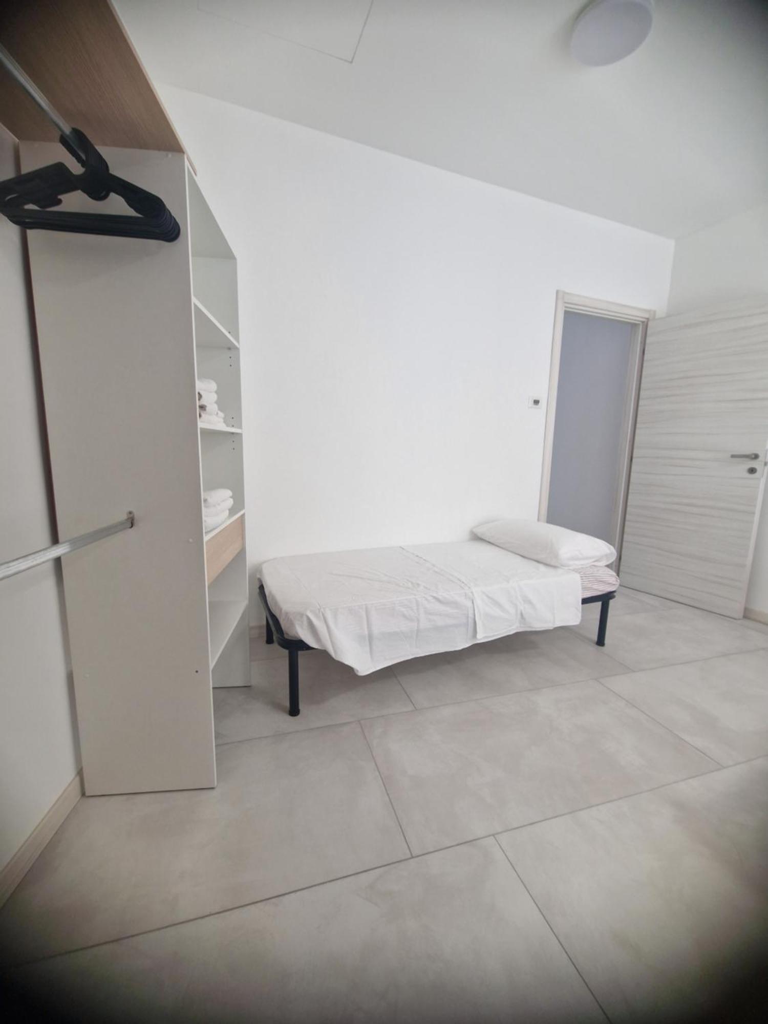 Enissa Apartment Cislago Ngoại thất bức ảnh