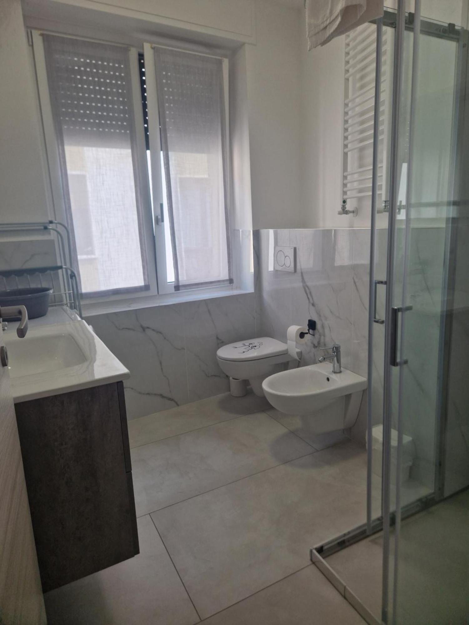 Enissa Apartment Cislago Ngoại thất bức ảnh